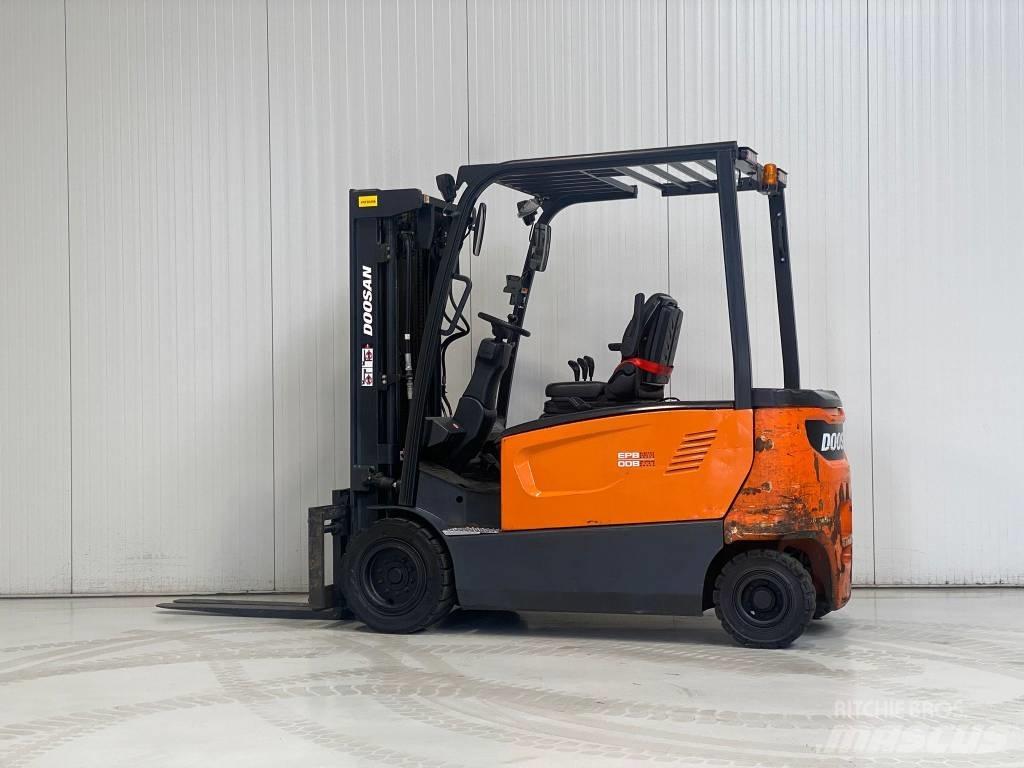 Doosan B30X-7 Empilhadores eléctricos