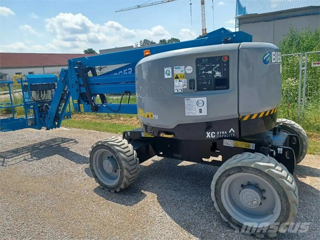Genie Z45 XC Elevadores braços articulados
