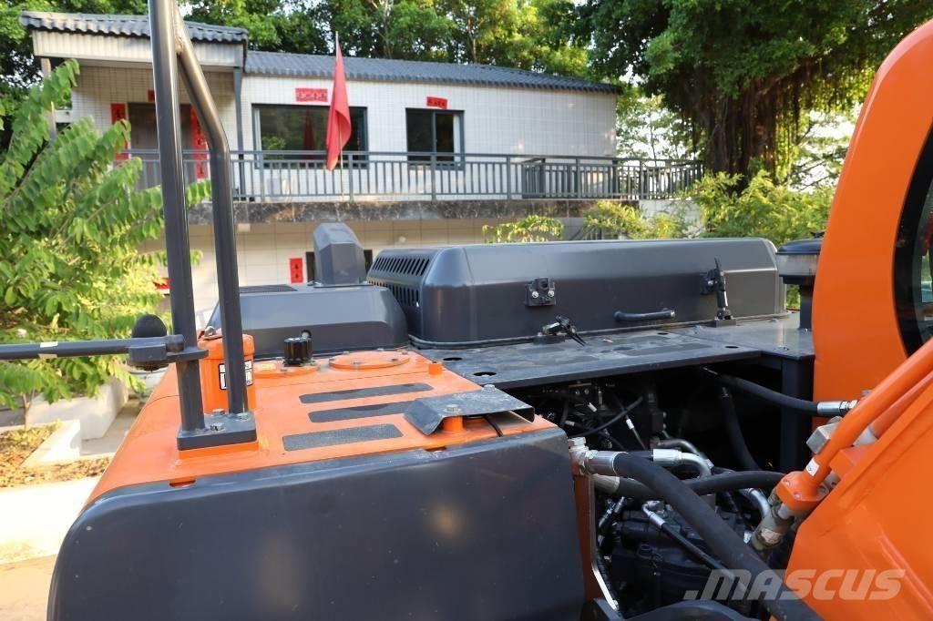 Develon DX205 Escavadeiras de esteiras