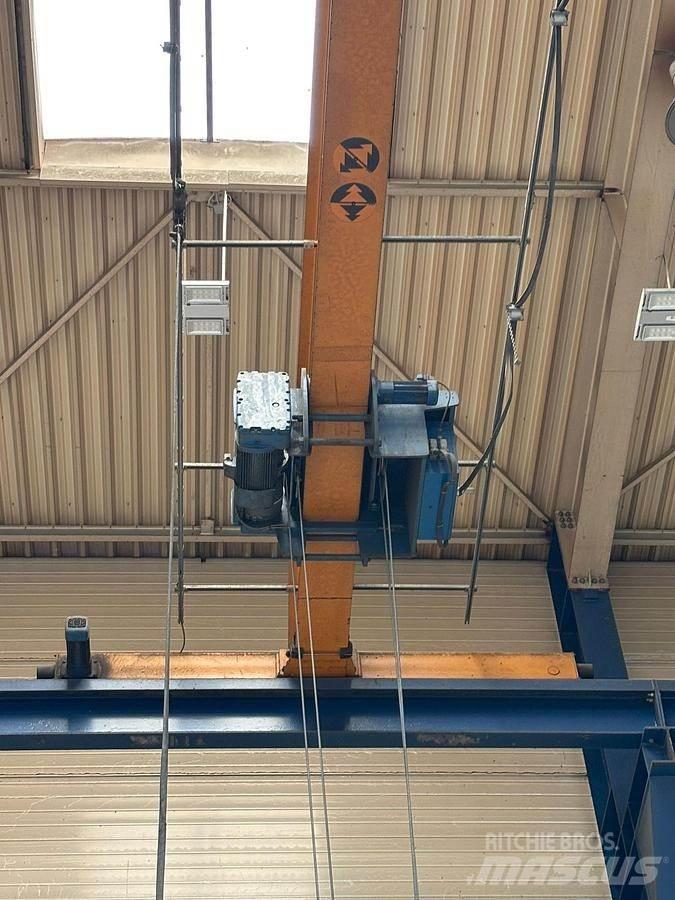 Abus 8T Outras gruas