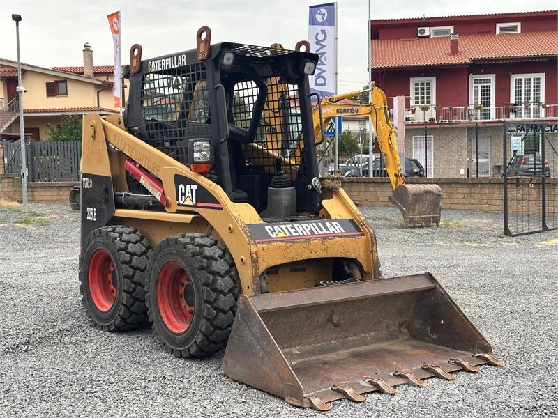 CAT 226BHF Minicarregadeiras