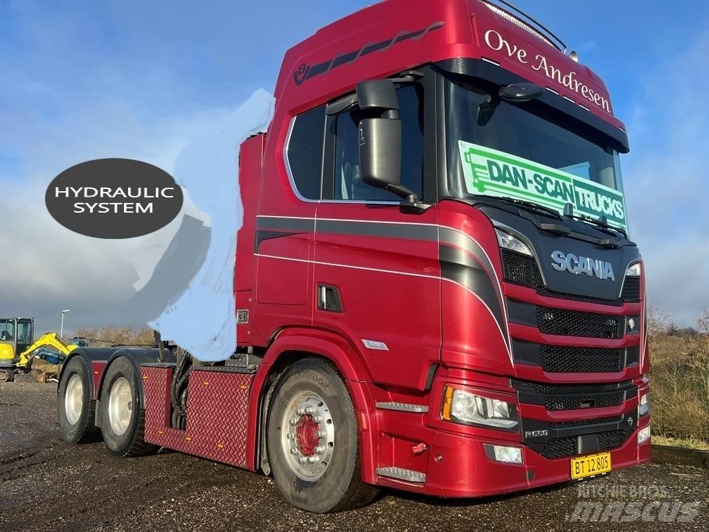 Scania R650 6x4 Cavalos Mecânicos