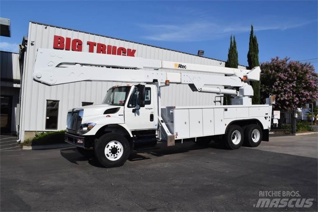 Altec A77T Plataformas aéreas montadas em camião