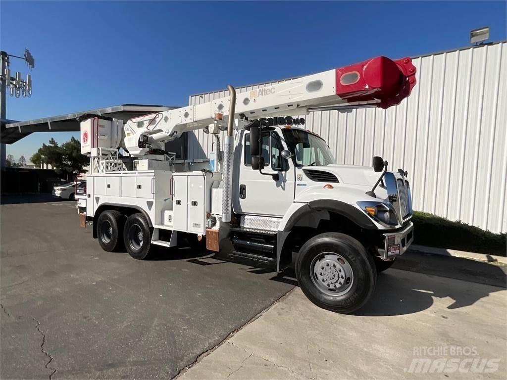 Altec AM55 Plataformas aéreas montadas em camião