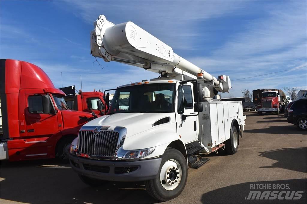 Altec AM55E Plataformas aéreas montadas em camião