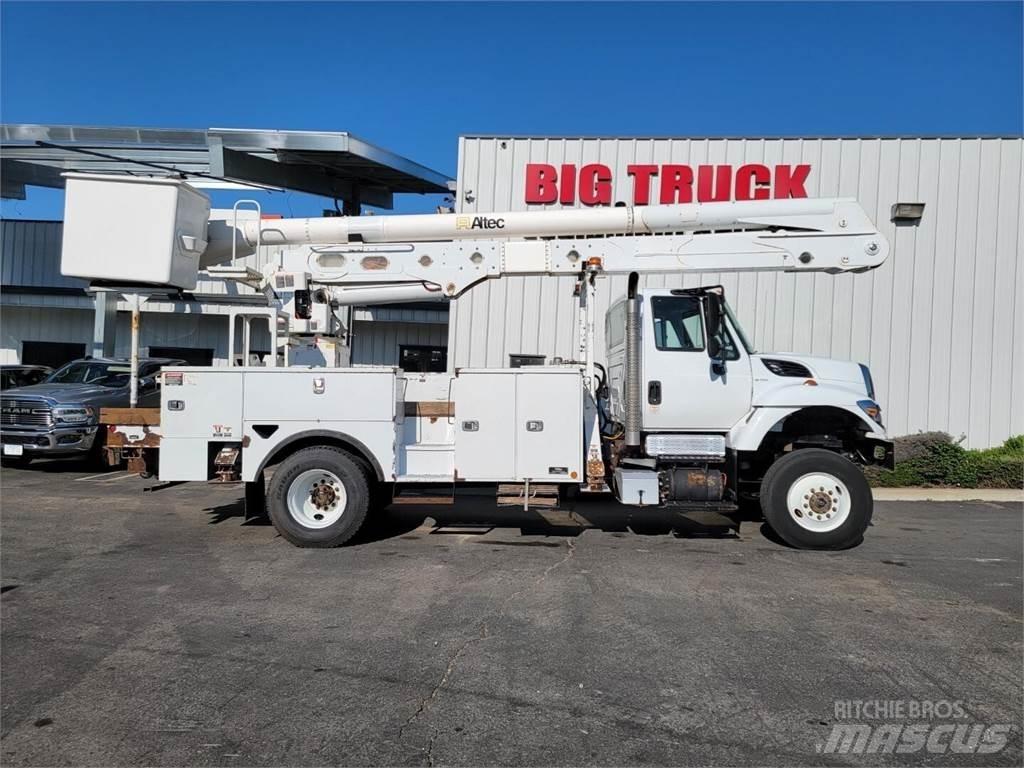 Altec AN55E Plataformas aéreas montadas em camião
