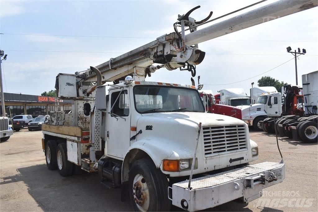 Altec D1090TR Camiões de sonda de perfuração móvel