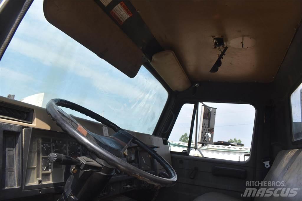 Altec D1090TR Camiões de sonda de perfuração móvel