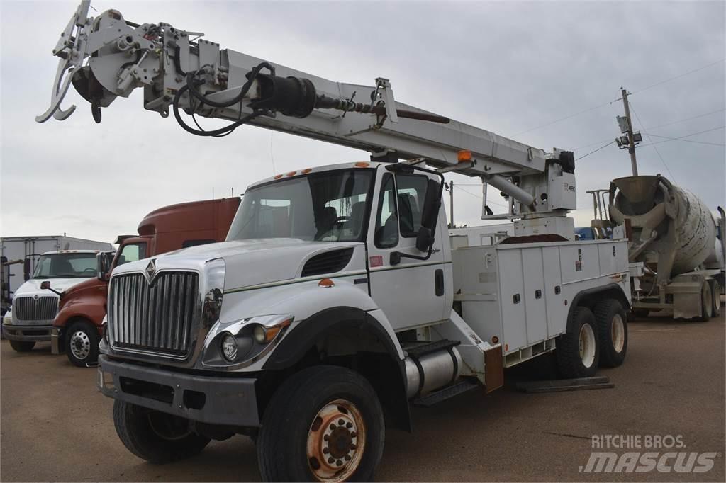 Altec D3060ATR Camiões de sonda de perfuração móvel