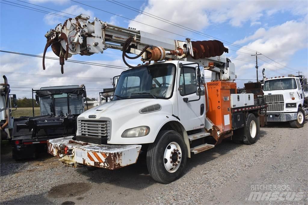 Altec D945B Camiões de sonda de perfuração móvel