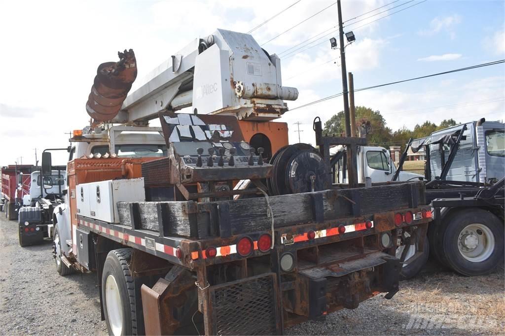 Altec D945B Camiões de sonda de perfuração móvel
