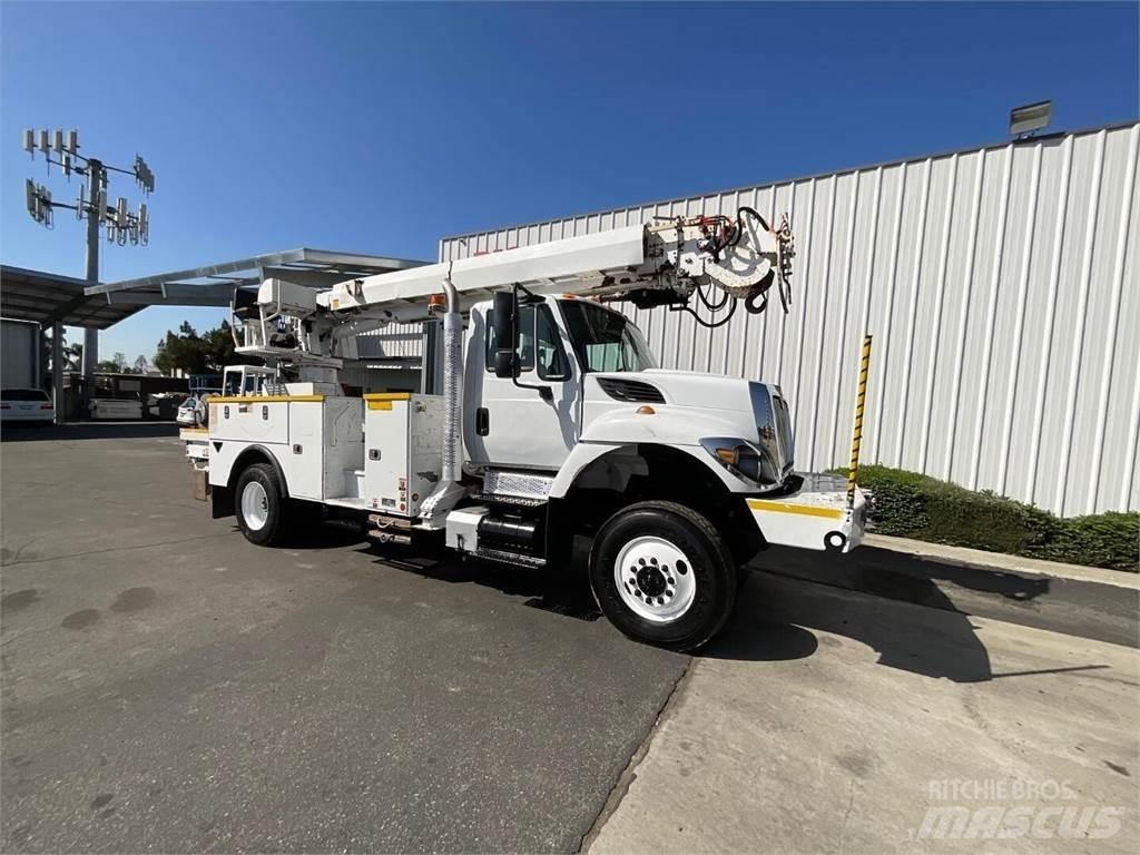 Altec DC47TR Camiões de sonda de perfuração móvel