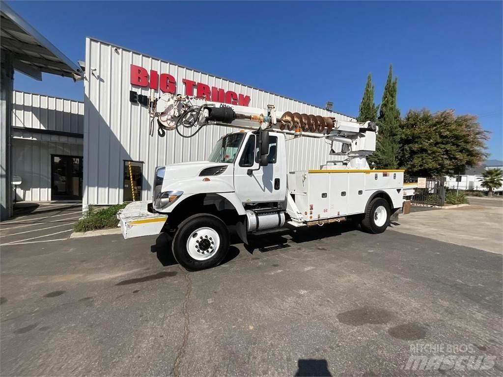 Altec DC47TR Camiões de sonda de perfuração móvel