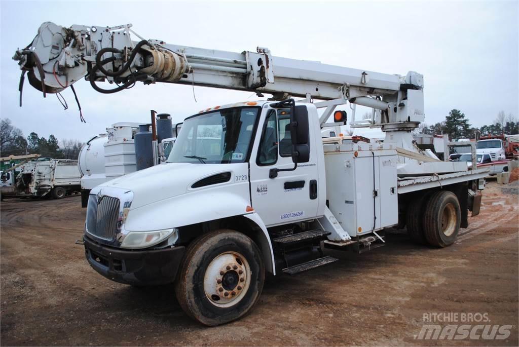 Altec DM47TR Camiões de sonda de perfuração móvel