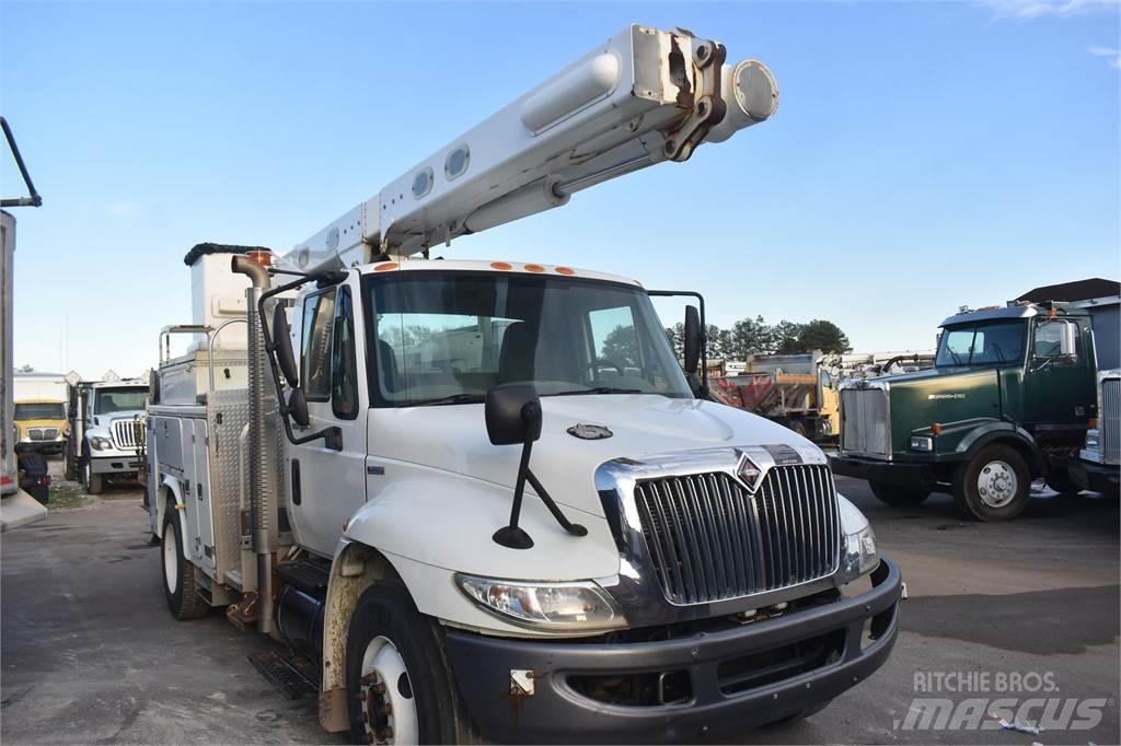 Altec L45M Plataformas aéreas montadas em camião
