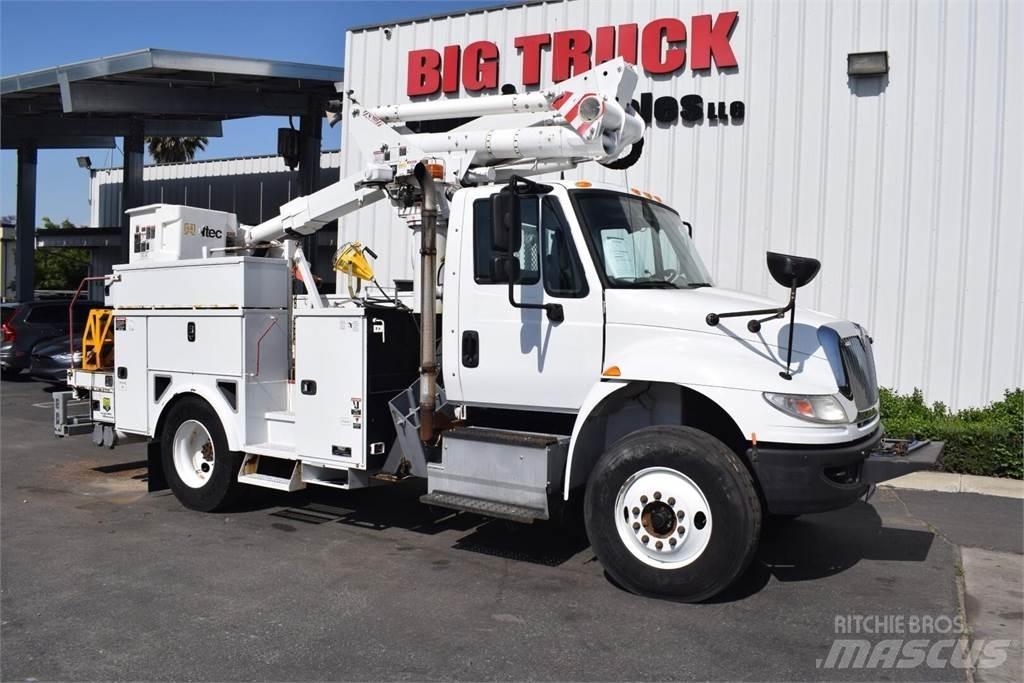 Altec TA41M Plataformas aéreas montadas em camião