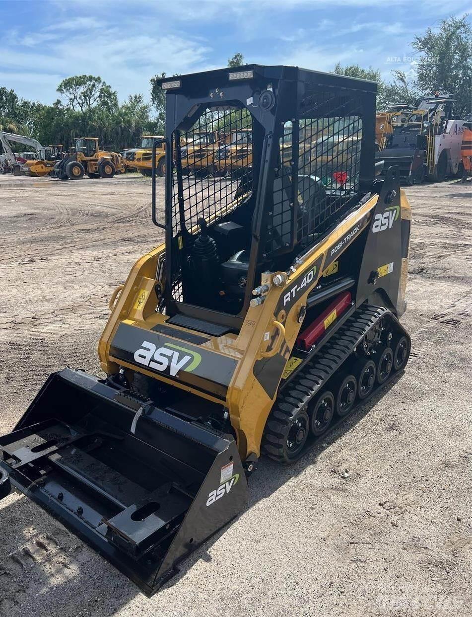 ASV POSI-TRACK RT40 Minicarregadeiras