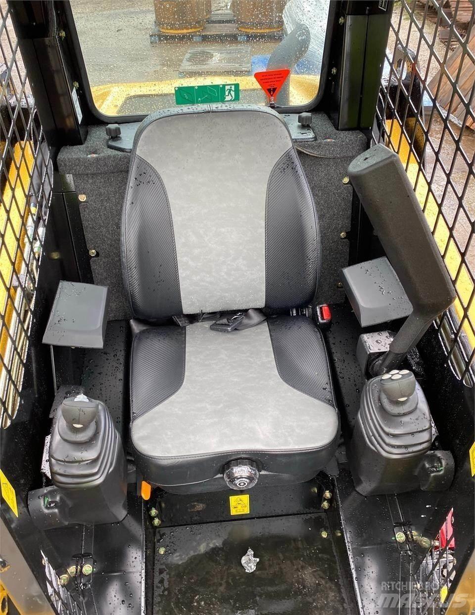 ASV POSI-TRACK RT40 Minicarregadeiras