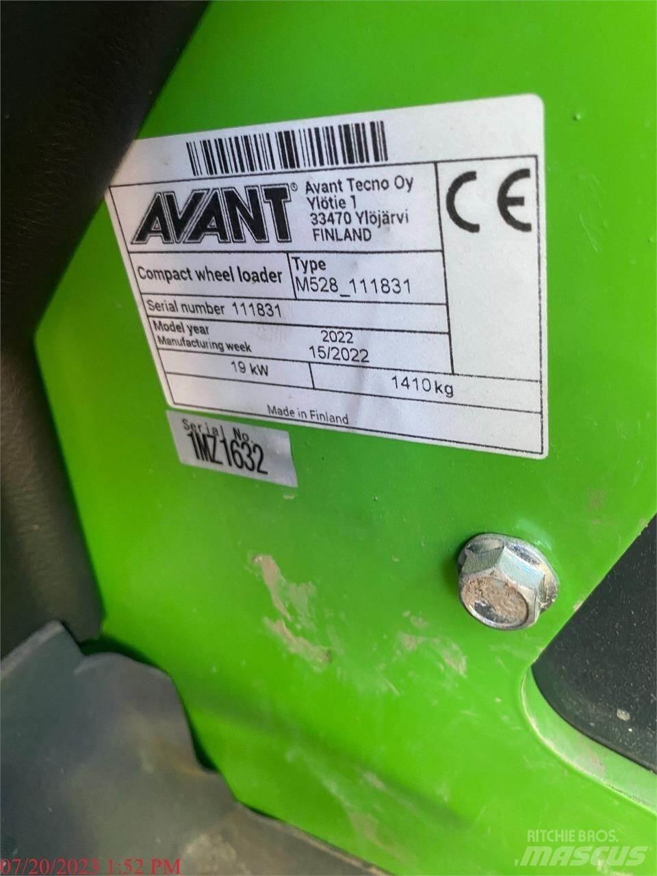 Avant 528 Carregadeiras de rodas