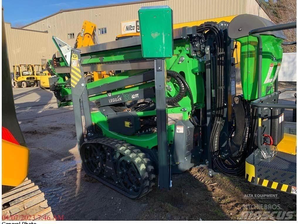 Avant LEGUAN 190 Elevadores braços articulados
