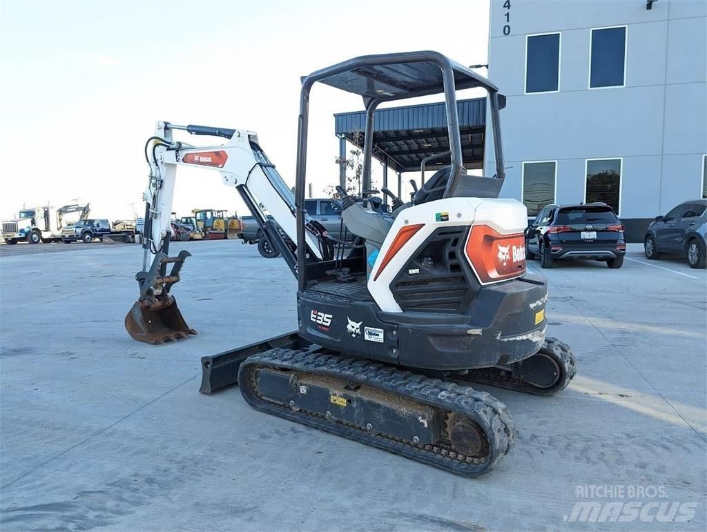Bobcat E35R2 Miniescavadeiras