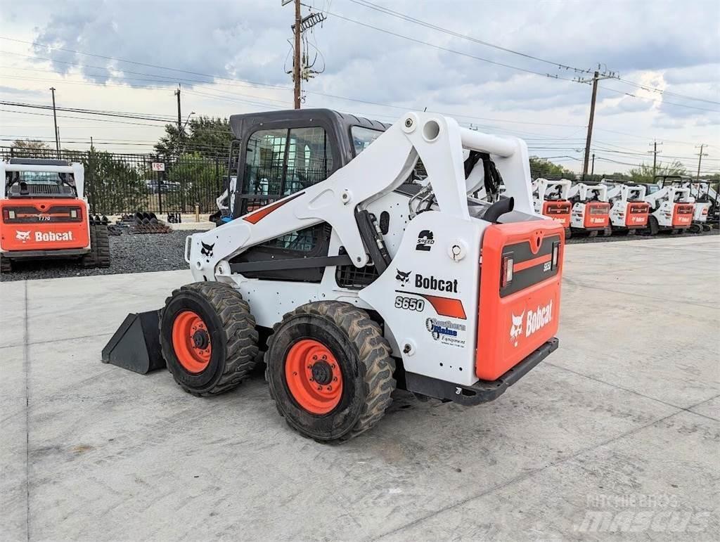 Bobcat S650 Minicarregadeiras