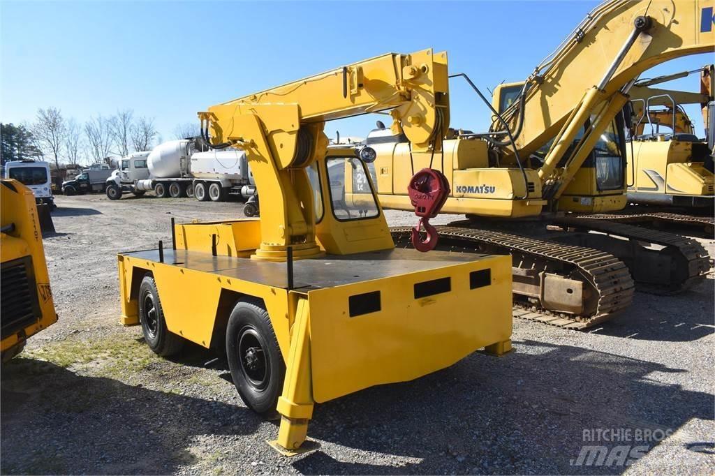 CASE 3330B Gruas Fora-de-estrada