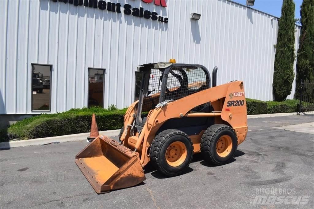 CASE SR200 Minicarregadeiras