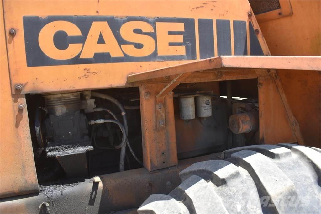 CASE W20C Carregadeiras de rodas