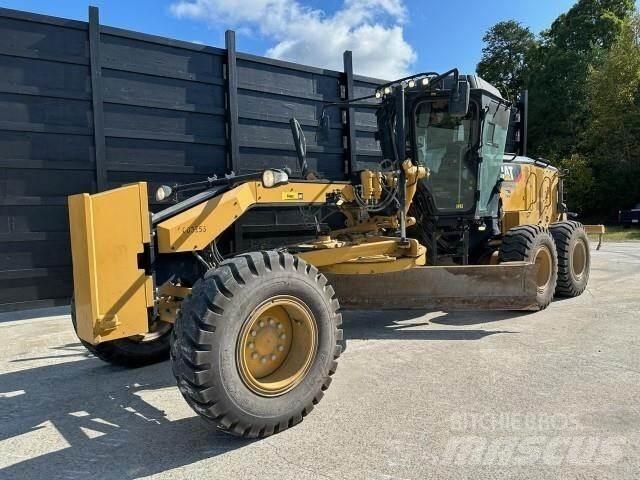 CAT 120 Motoniveladoras