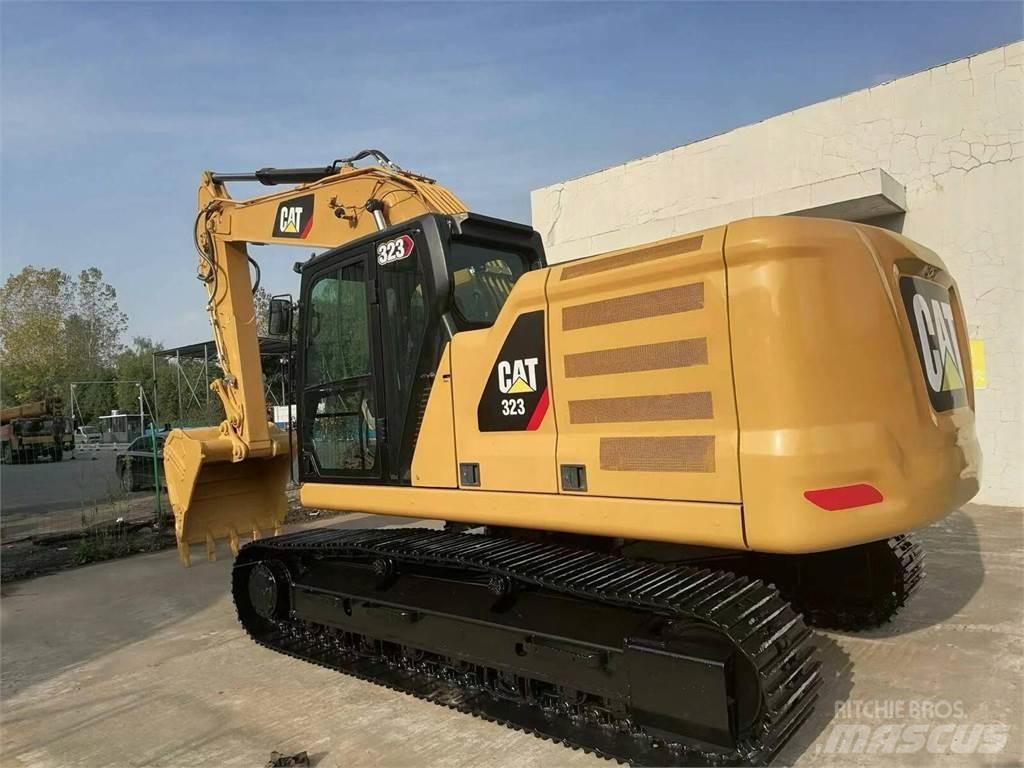 CAT 323 Escavadeiras de esteiras