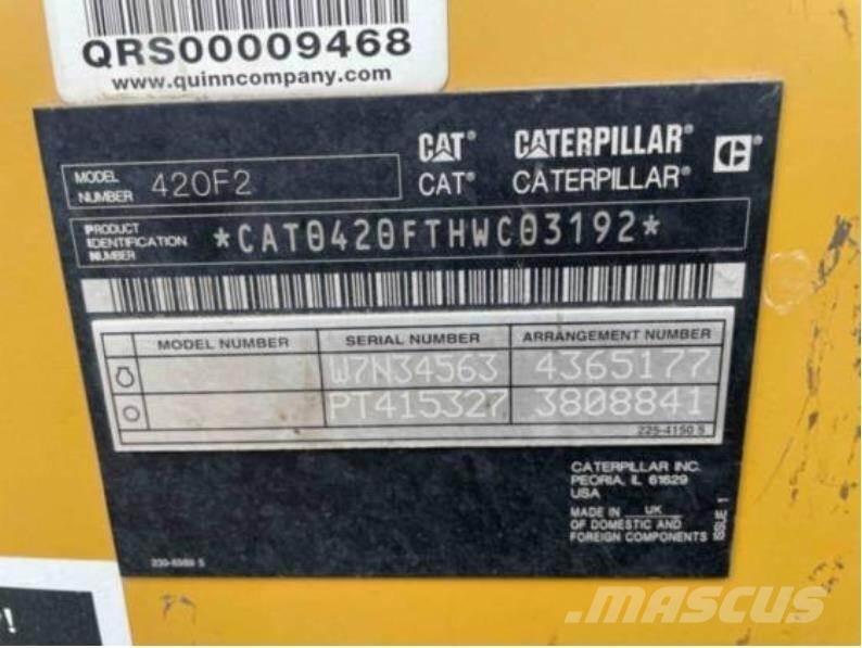 CAT 420F2 Retroescavadeiras