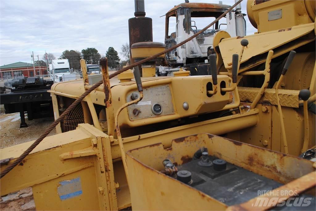 CAT 561C Bulldozers assentadores de tubos
