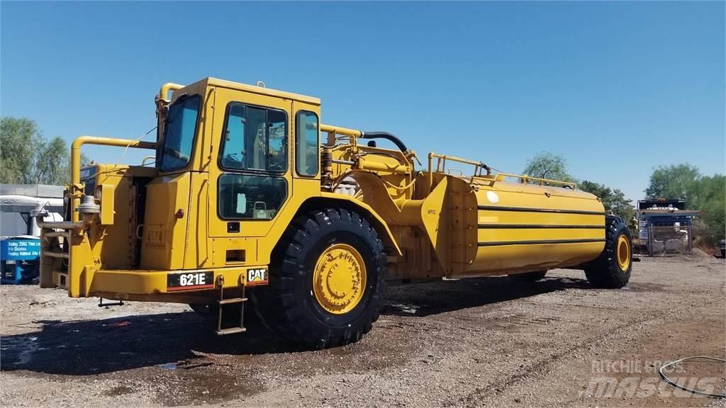 CAT 621E Reboques cisterna