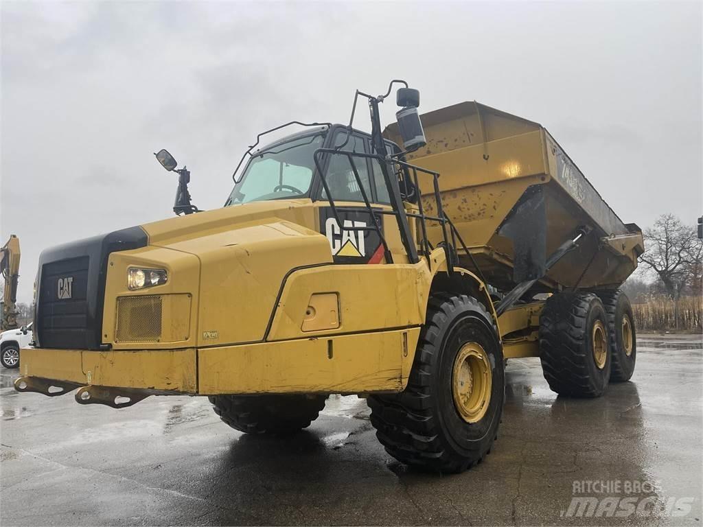 CAT 745C Caminhões articulados