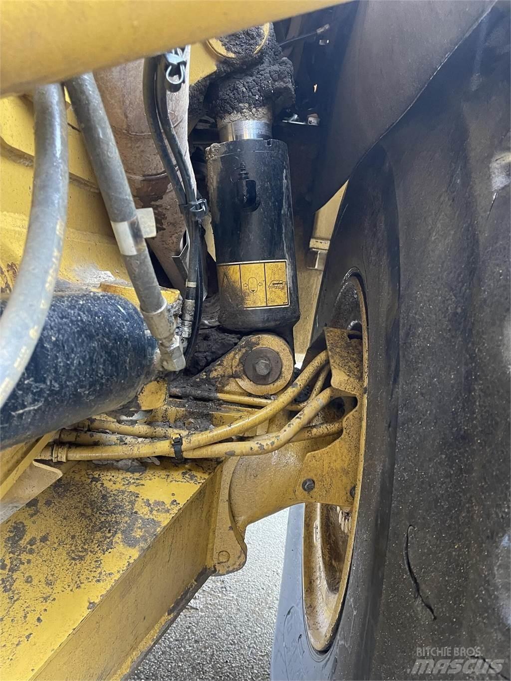 CAT 745C Caminhões articulados