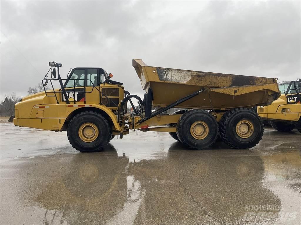 CAT 745C Caminhões articulados