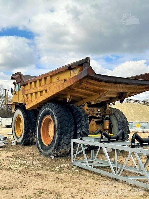 CAT 777B Caminhões articulados
