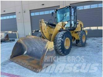 CAT 930M Carregadeiras de rodas