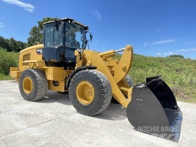 CAT 930M Carregadeiras de rodas