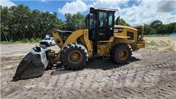 CAT 938M Carregadeiras de rodas