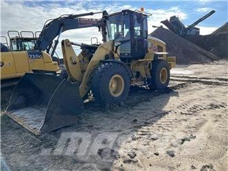 CAT 938M Carregadeiras de rodas