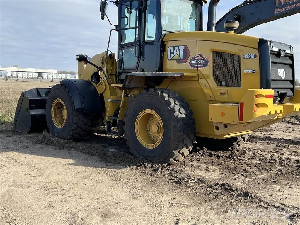 CAT 938M Carregadeiras de rodas