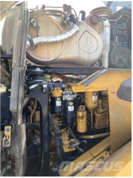 CAT 950M Carregadeiras de rodas