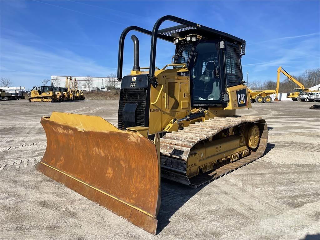 CAT D6K2 LGP Dozers - Tratores rastos