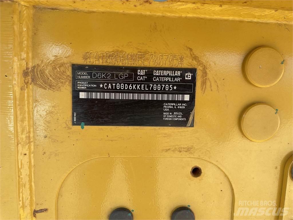 CAT D6K2 LGP Dozers - Tratores rastos