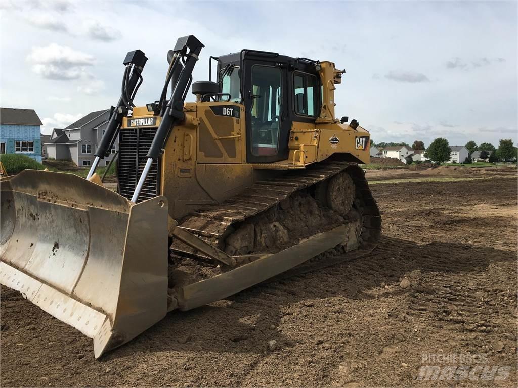 CAT D6T XW Dozers - Tratores rastos