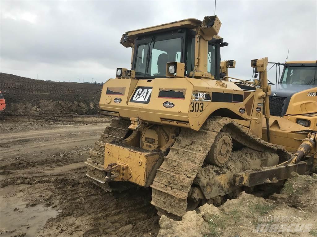 CAT D8T Dozers - Tratores rastos