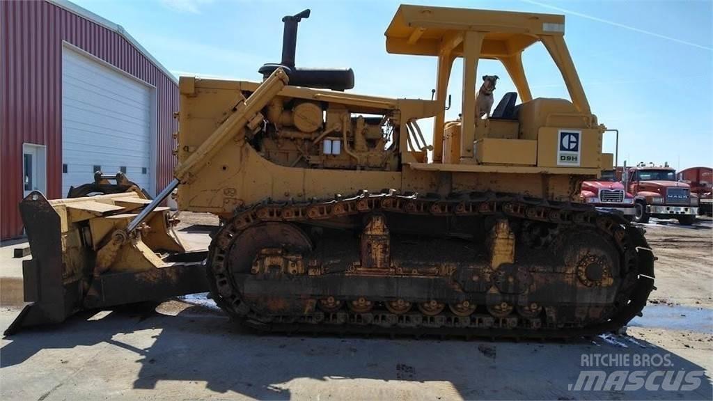 CAT D9H Dozers - Tratores rastos