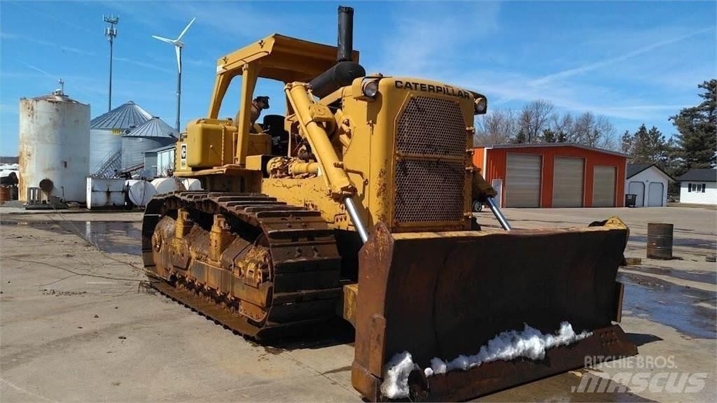 CAT D9H Dozers - Tratores rastos
